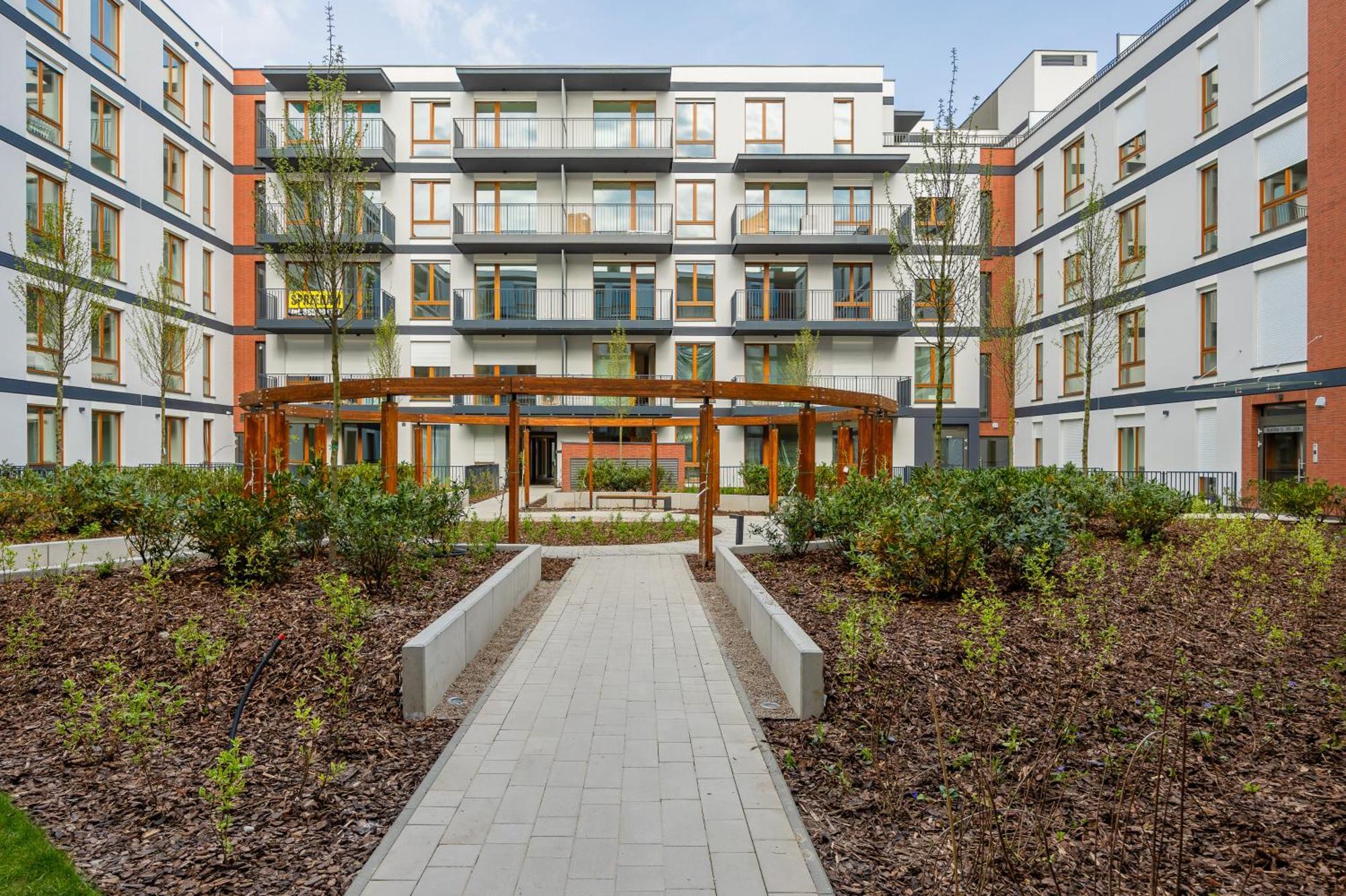 Holzera 6 Close To Medicover And Paley Warszawa